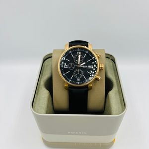 Selling brand new Fossil watches with prices Tags and boxes never used